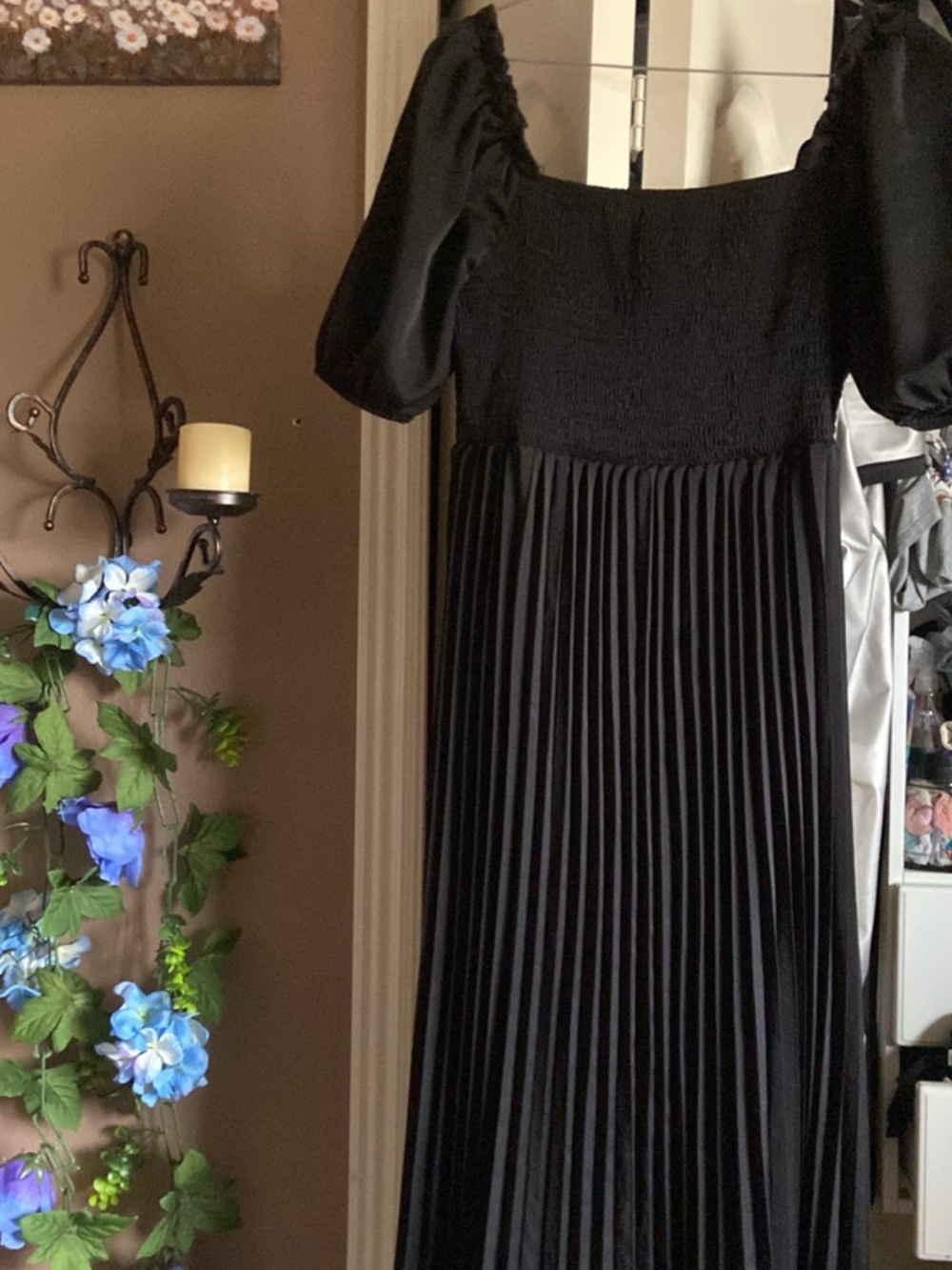 Black pleated dress